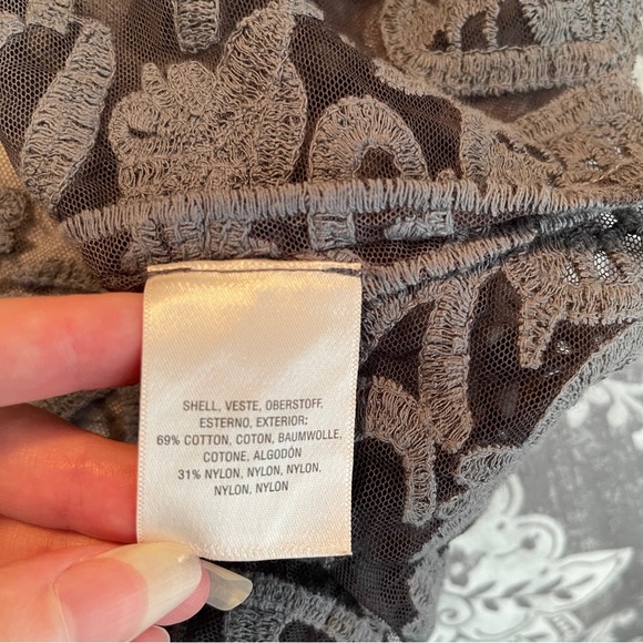 Meadow Rue• Anthropologie lace top - Picture 10 of 13